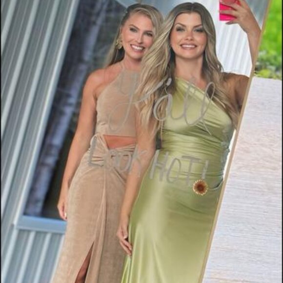 Petal & Pup Scarlette Maxi Dress Gold - Picture 6 of 6